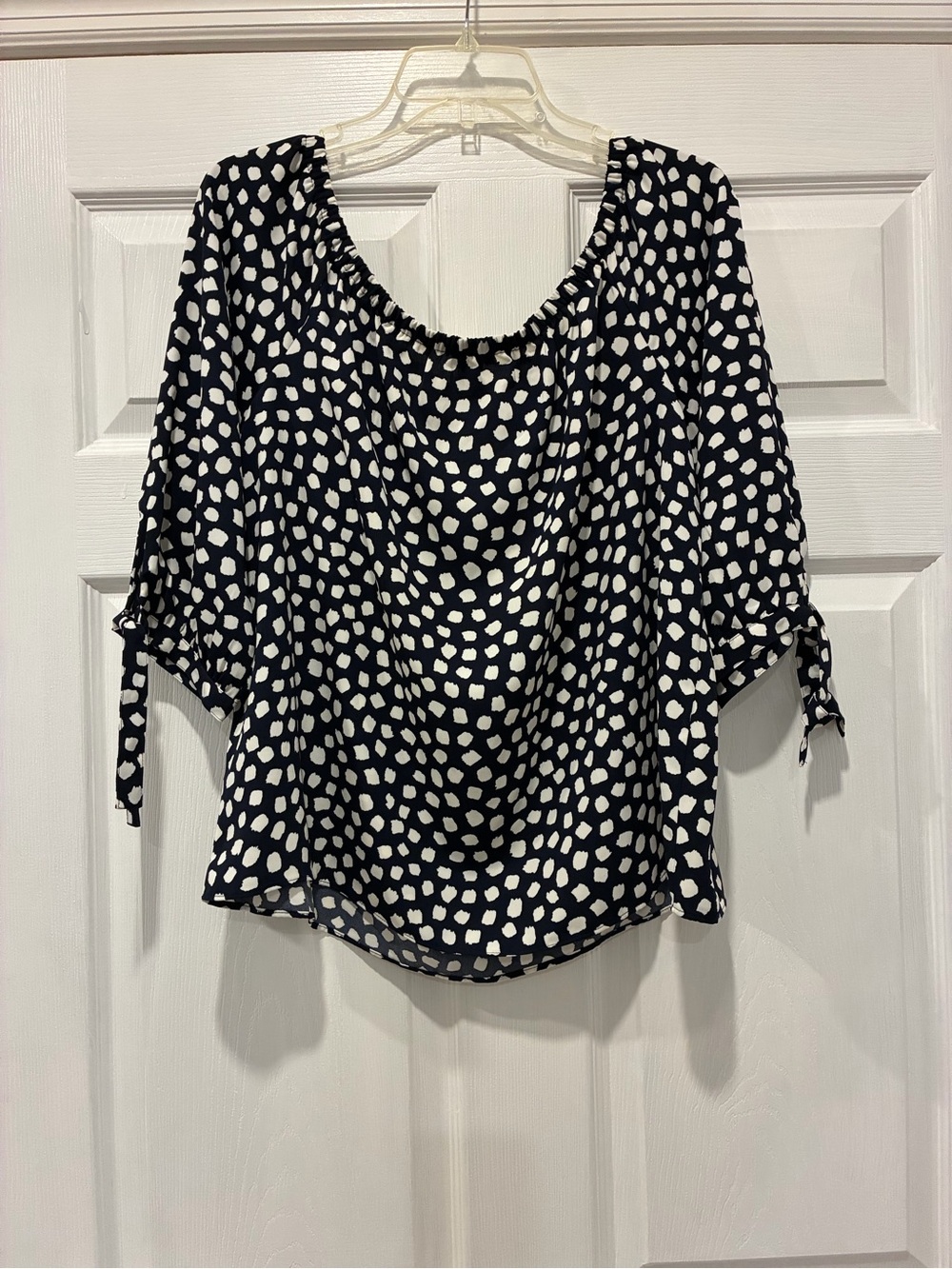 Womens Black and White Polka Dot Off-Shoulder Top ๐ - Picture 3 of 3